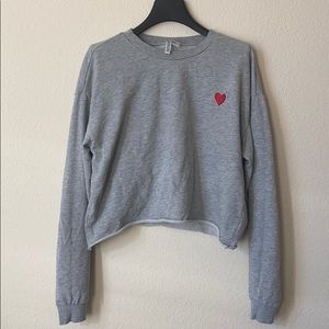 Heart embroidered grey crop hoodie pullover